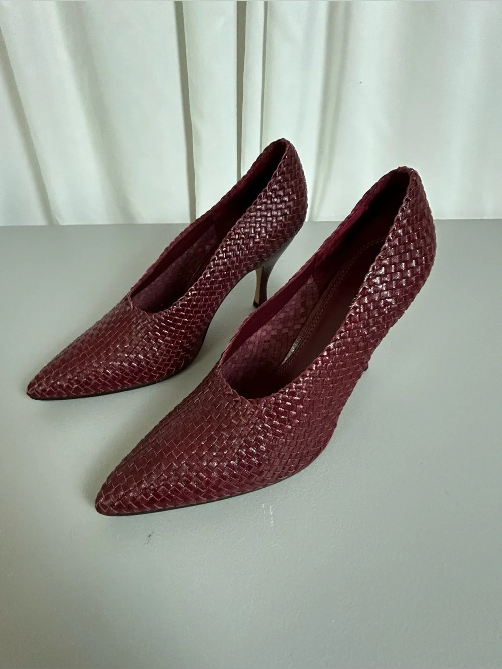 Tory Burch Women's Burgundy Woven Pointed-Toe Heels size 9M